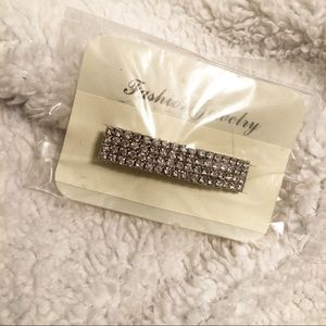 Rhinestone Hair Barrett